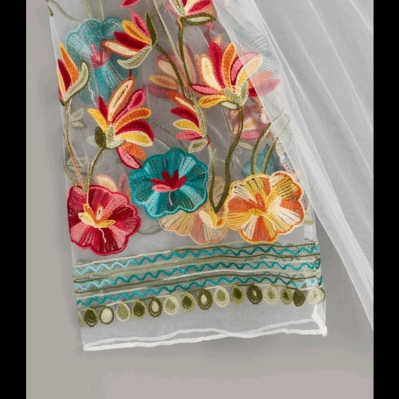 Embroidery Mesh Long Kimono Cover up - Picture 4 of 6